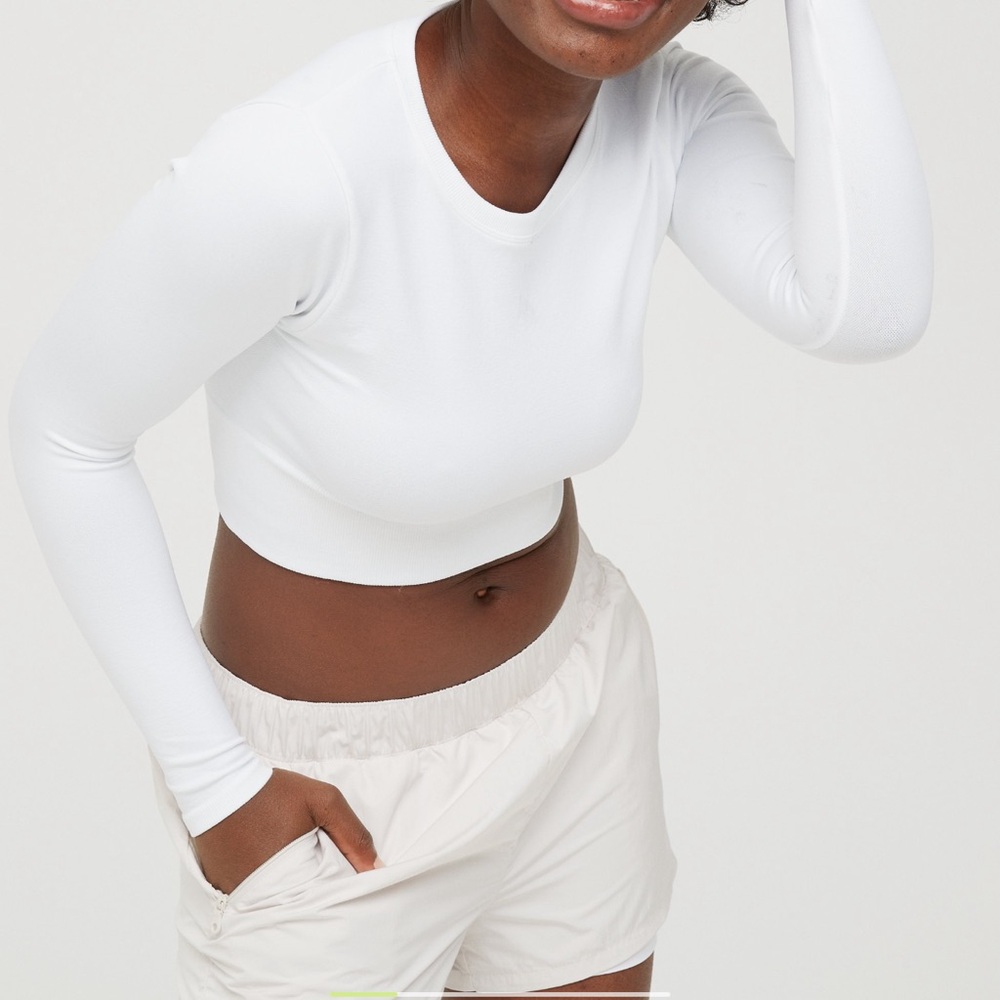 OFFLINE by Aerie Sidewalk Seamless Ling Sleeve Cropped Tee